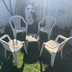 Small Table And 4 Chairs