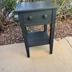 Nightstand/End Table 