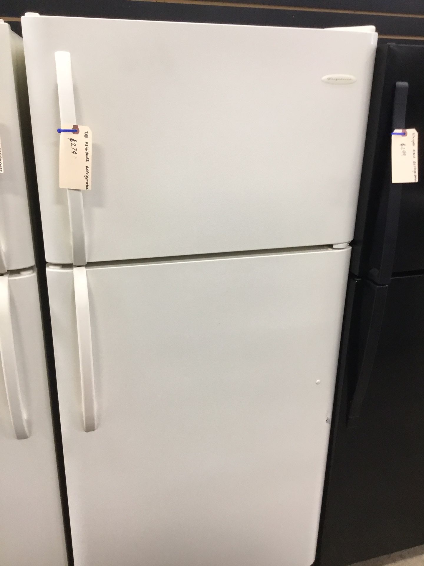 Tan FRIGIDAIRE TOP OVER BOTTOM for Sale in Indianapolis, IN - OfferUp