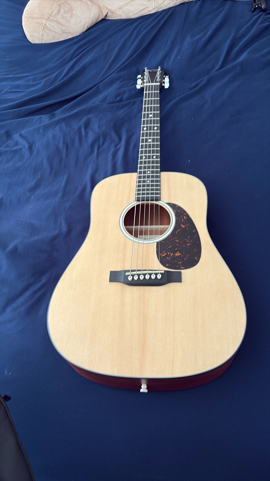 Martin DJR-10 Solid Wood Perfect Condition 