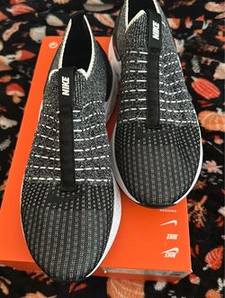 Women’s Nike sneakers