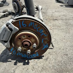 2016 Porsche Macan Left Rear Suspension 