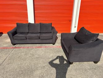 *FREE DELIVERY* Gray Couch Set