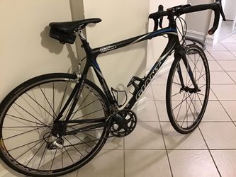 🚴‍♂️ Road Bike high speed Giant TCR Composite 1 – Excellent Condition