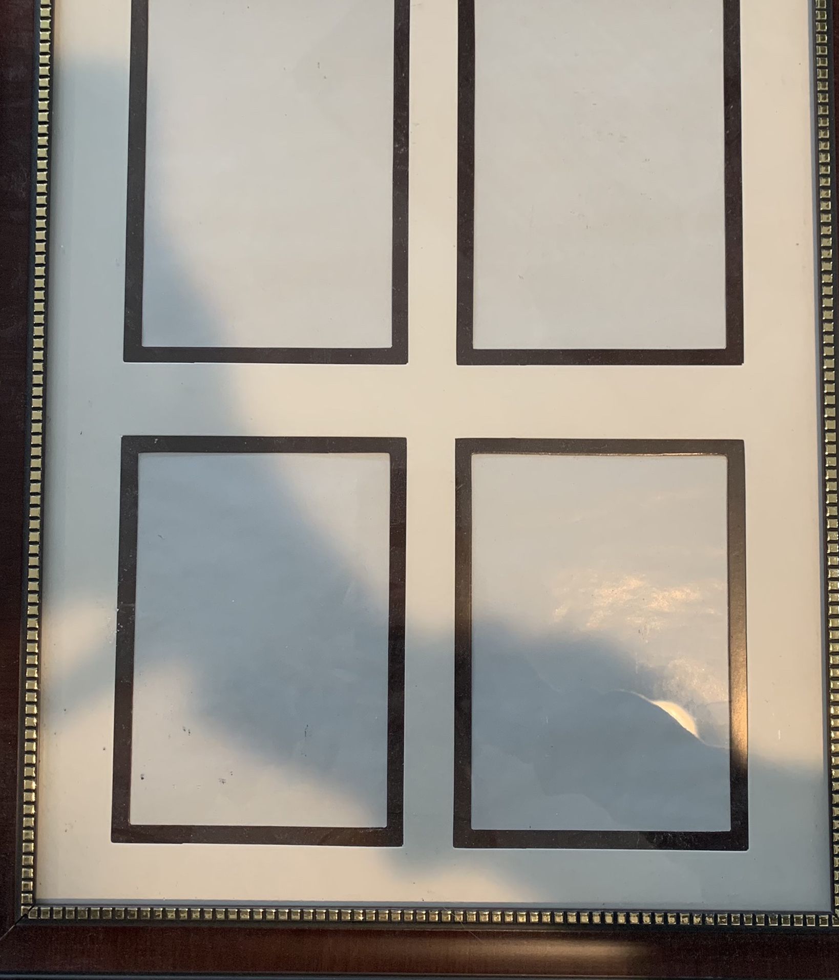 Photo Frame With 4 Sections For 3x5