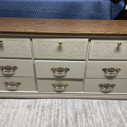 Solid Wood Dresser Perl Color,