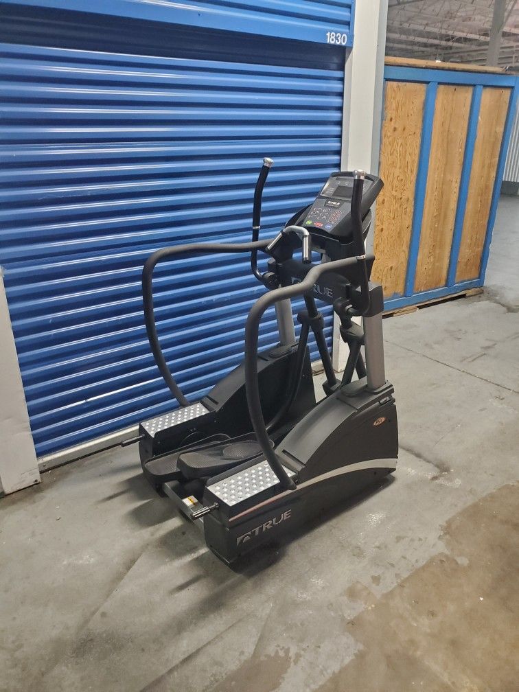 True PSX Elliptical LOCAL DELIVERY AVAILABLE