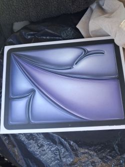 iPad air 11"screen 1 TB