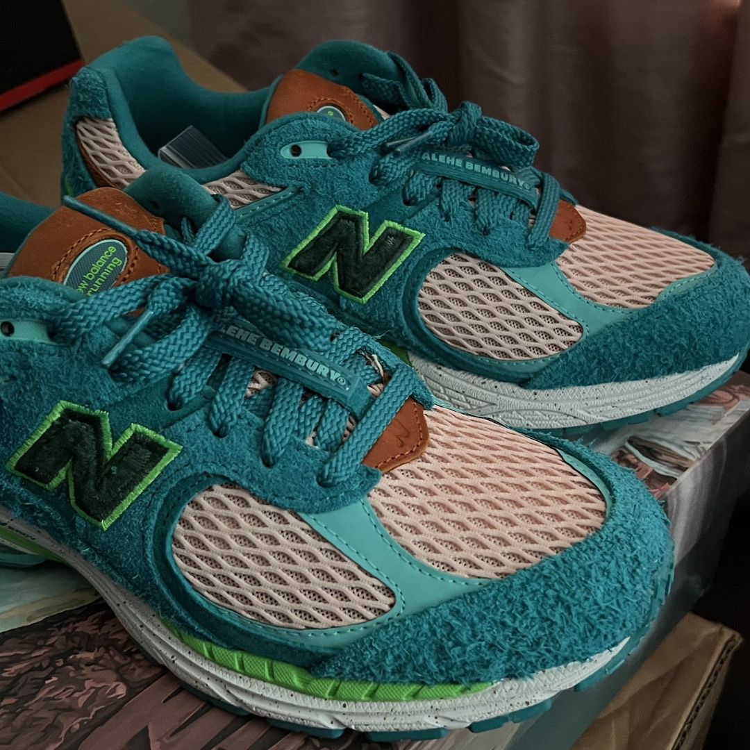 Salehe Bembury x New Balance 2002R Size 8.5 USED for Sale in 