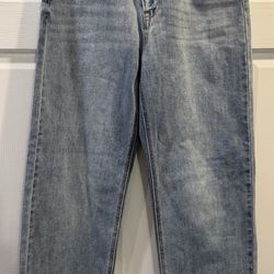 Women’s Crossover From Cotton denim jeans Cello brand, straight leg style Size 7