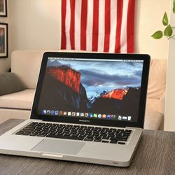 2011 Apple MacBook Pro 13.9" Intel Core i5 4gb Ram 250gb HD  Working Great,  High Sierra OS And  Ms Office And Charger 