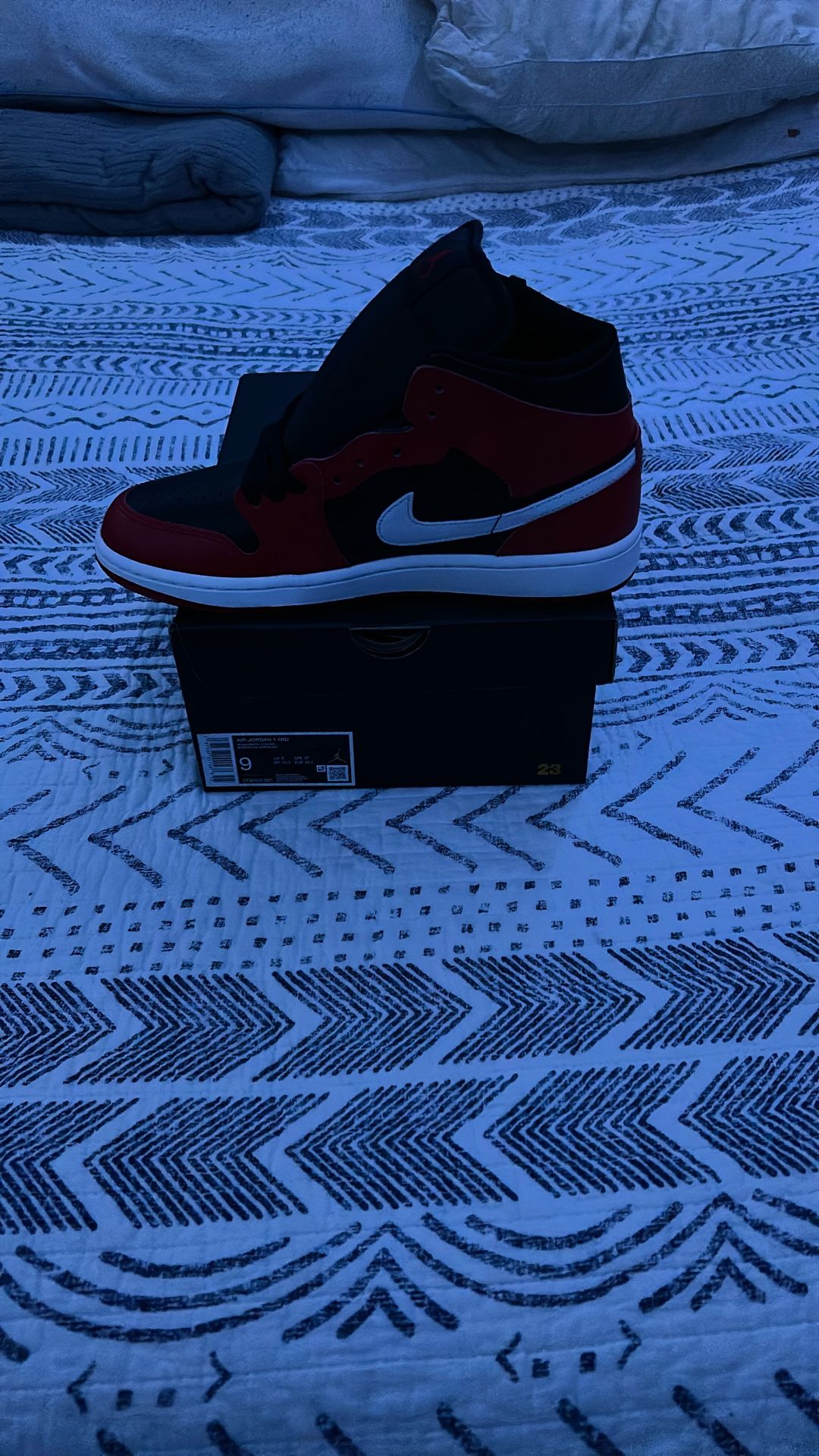 Brand New Air Jordan One Mid