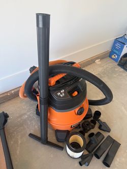 Shop vacuum