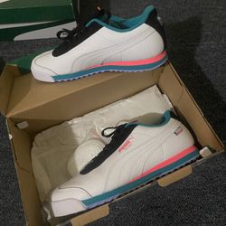 Pumas Men’s New In Box Sz 9