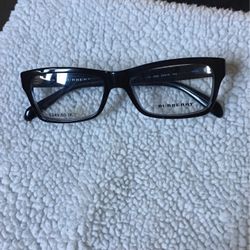 Ophthalmic B2135 (No Case)
