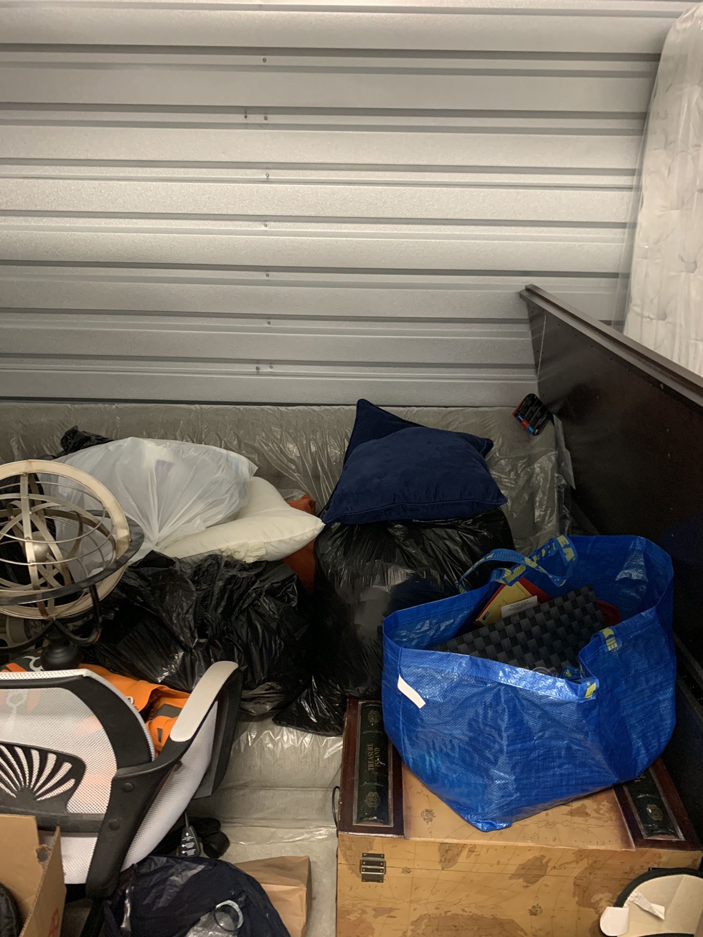 **Clearing storage locker** (Queen Mattress, bed, couch , coffee table storage chest & area rug)