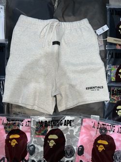 ESSENTIAL SHORTS🩳