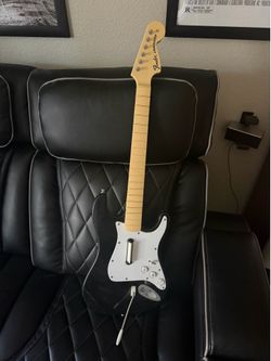 Wii Rockband guitar