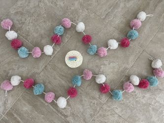 Two Pom Pom Garlands & Play Wood Cake and Candles