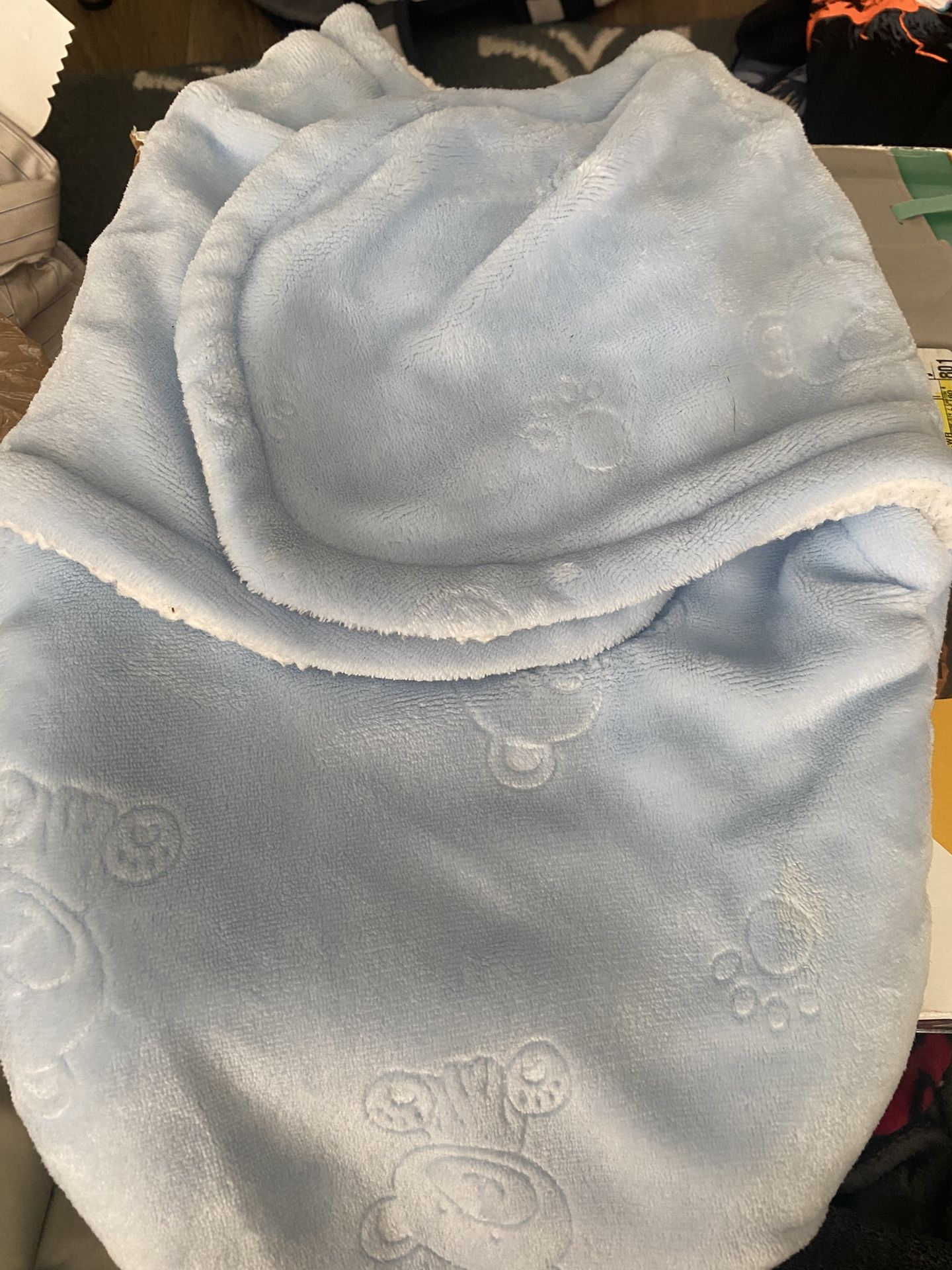 Swaddles