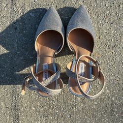 Sparkle pointed toe heels size 9