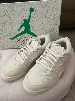 Air Jordan Women’s 4 RN Legend Light Brown New in Box  Sail Size 6