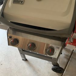 Weber GS4 Spirit E-310 BBQ grill Asador propane three burners cream white