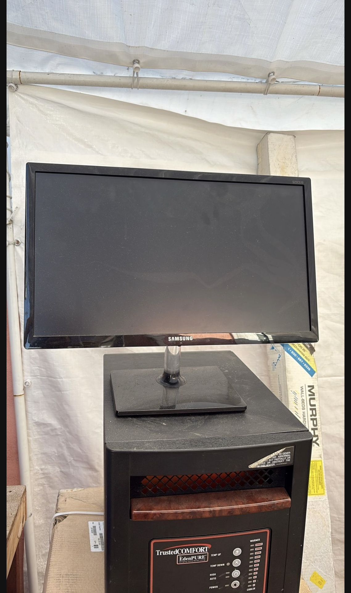 Samsung Computer Monitor