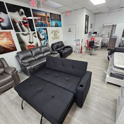 SLEEPER SOFA ( COMVERTIBLE COUCH)