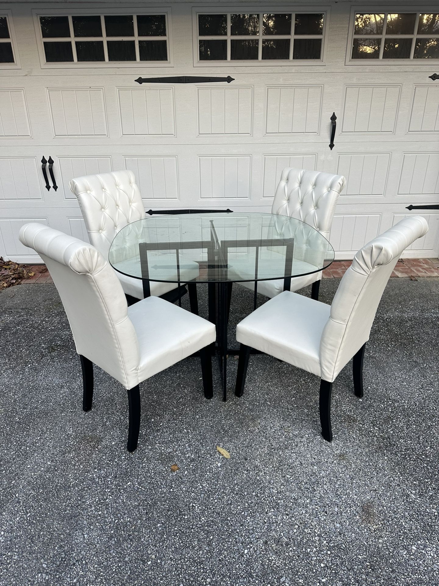 Glass Dining Table And 4 Faux Leather White Chairs
