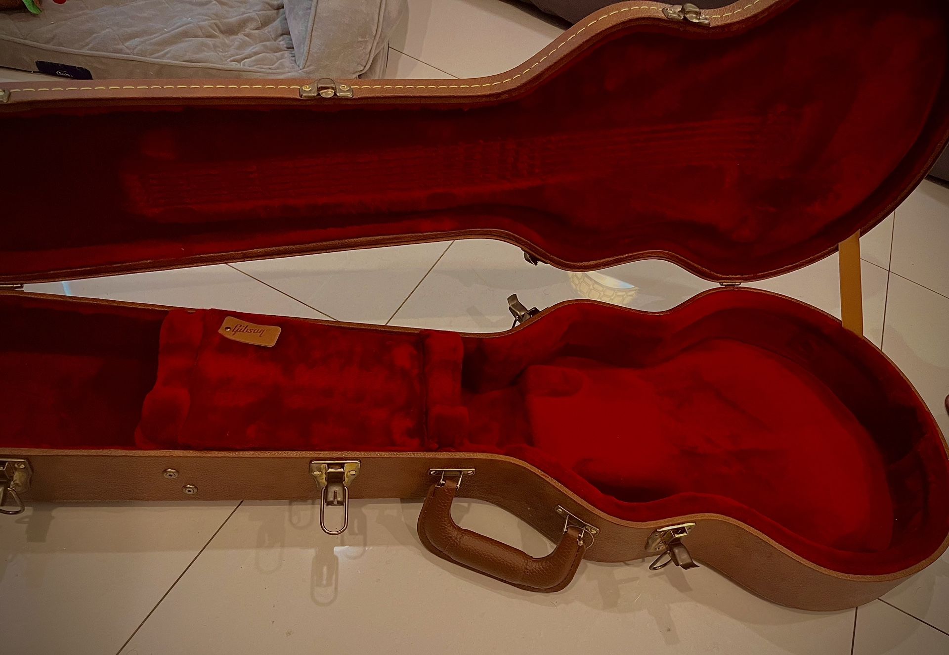 Gibson Les Paul Guitar Case