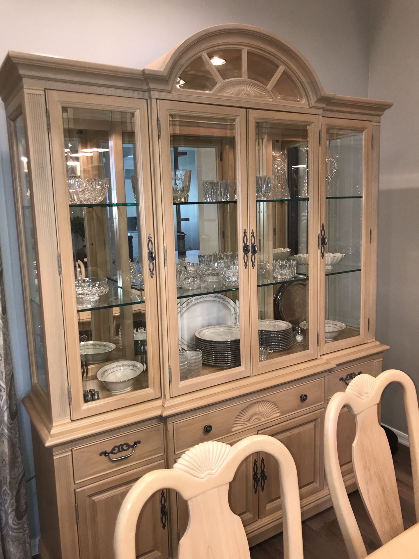 Dining Room Set - Bernhardt Atrium Court