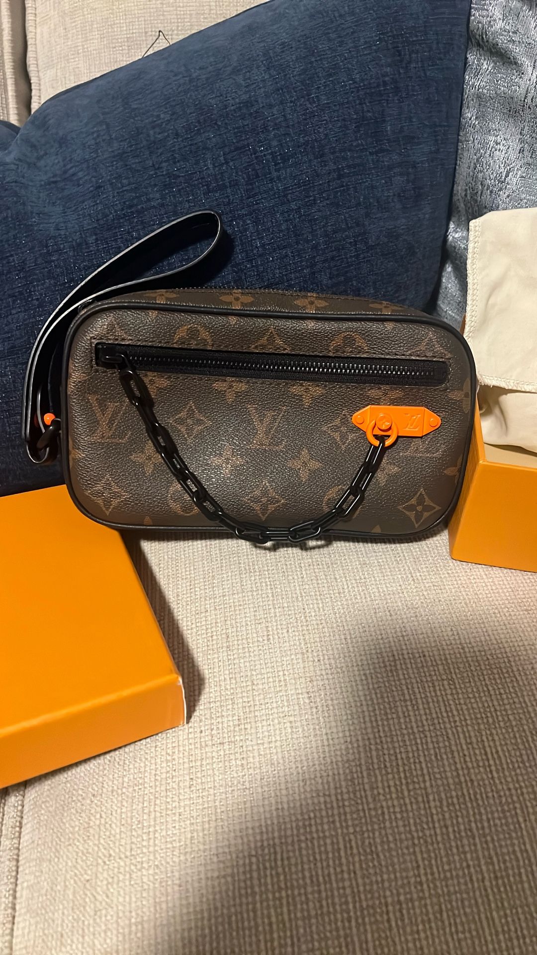 Louis Vuitton Clutch