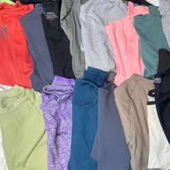 Women’s Long Sleeve Gym Shirts 6$