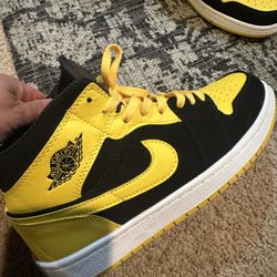 Yellow Nikes 