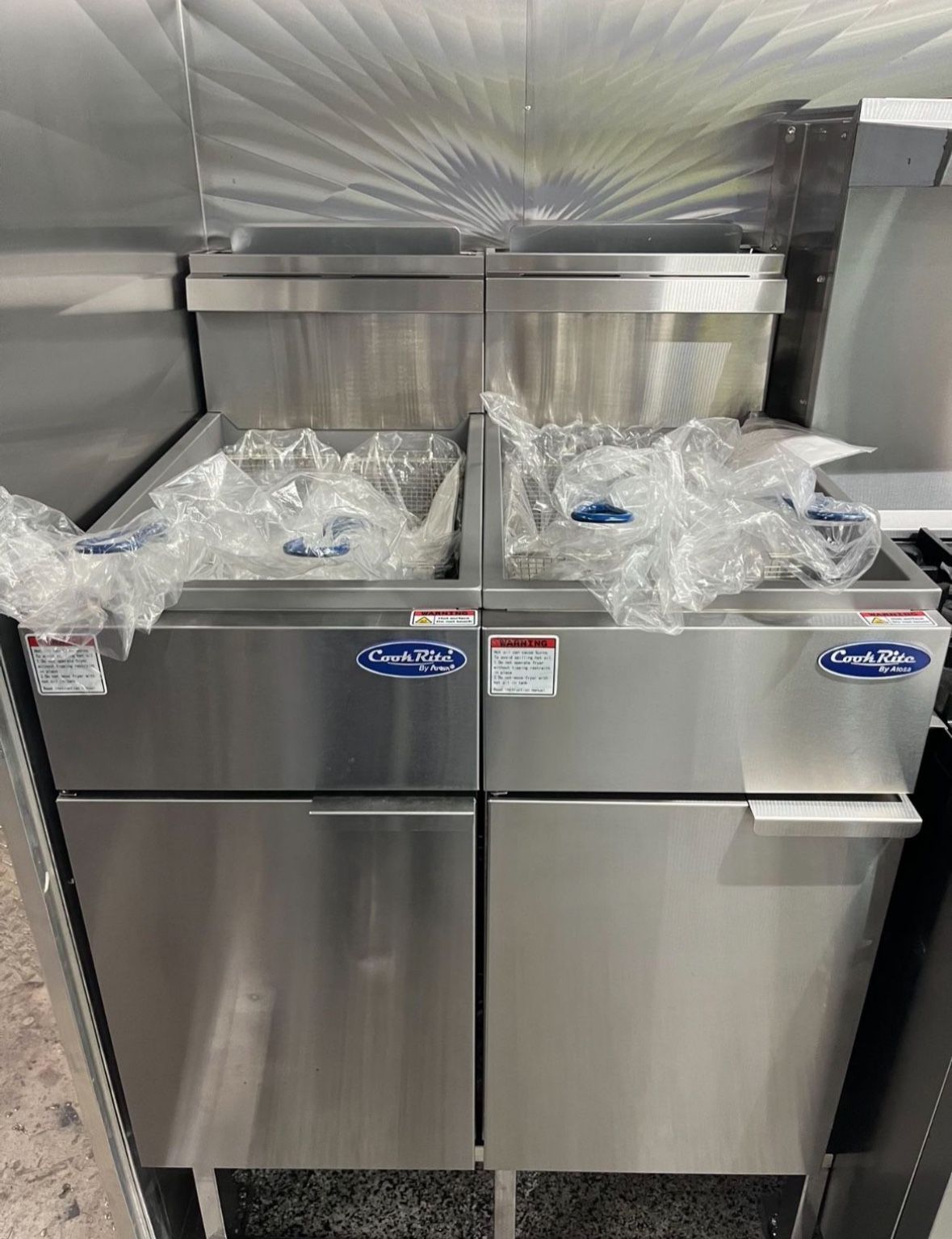 50 Pounds Deep Fryers