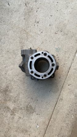 Cylinder for a 2003 CR 125