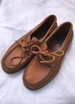 Bass brown deck shoes sz 10