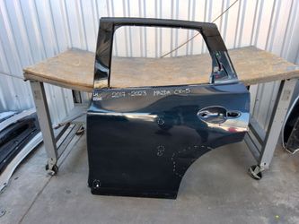 2017-2018-2019-2020-2021-2022-2023 MAZDA CX-5 LEFT SIDE REAR DOOR OEM USED #12418