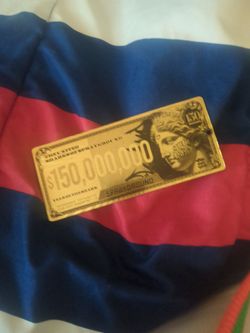 Sprayground dollar in great condition