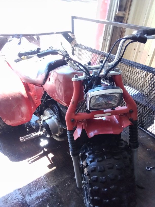 Three Wheeler 84