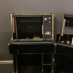 POG Gaming Machine Cabinet
