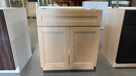 30" vanity sink base cabinet