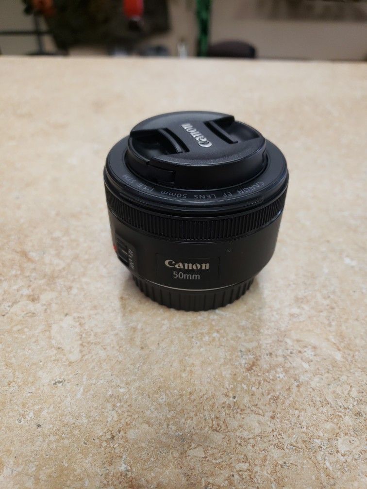 Canon 50mm EF 1.8 STM Lens