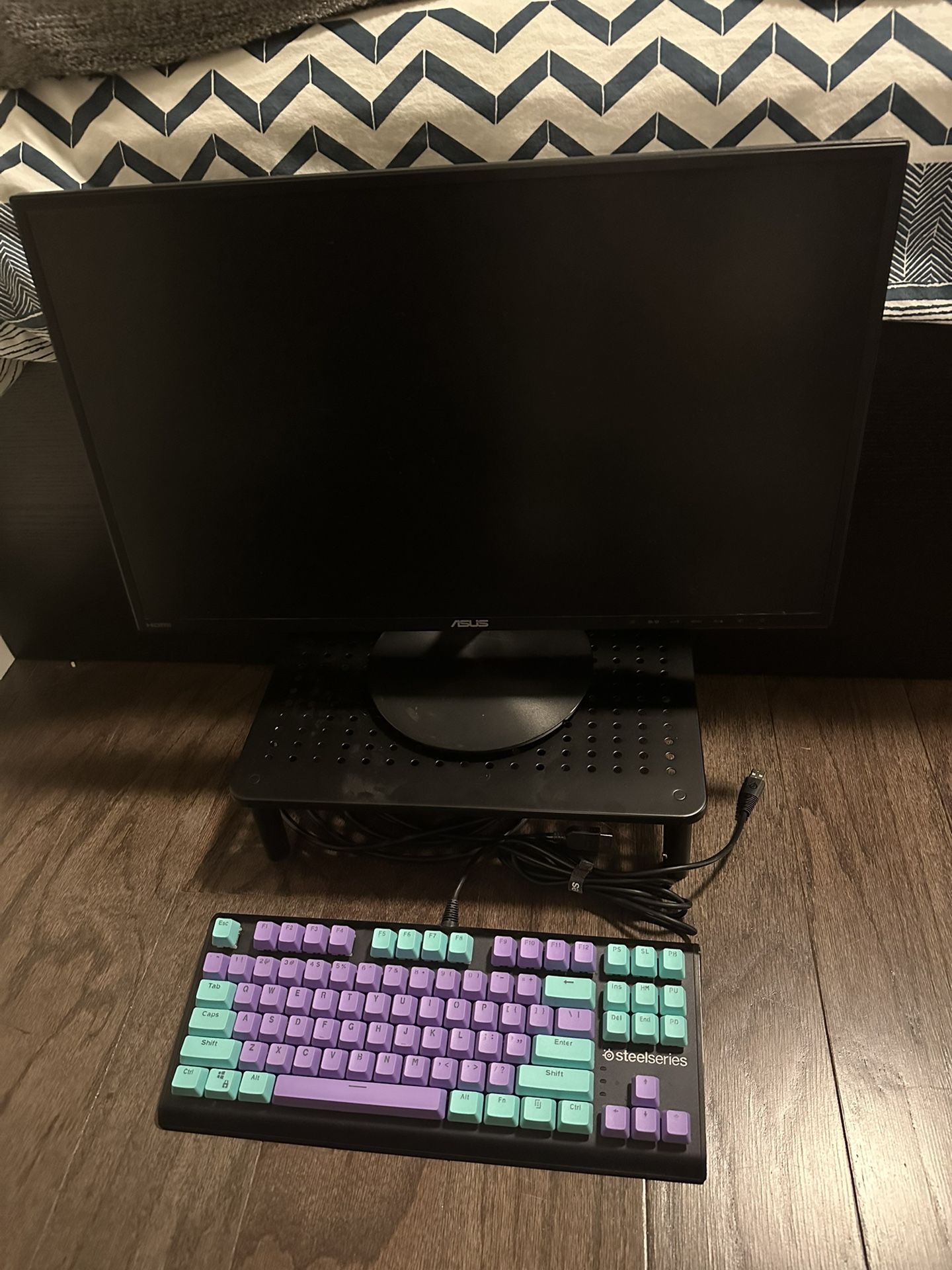 Asus 24 In Monitor & Apex Tkl Keyboard