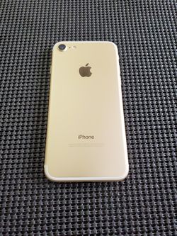 IPHONE 7..32GB***LIKE BRAND NEW...UNLOCK