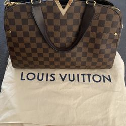 Authentic Discontinued Louis Vuitton Kensington Bowling Bag   Brand new, never used discontinued bag on Louis Vuitton website. Dm for any questions!