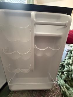 Mini fridge