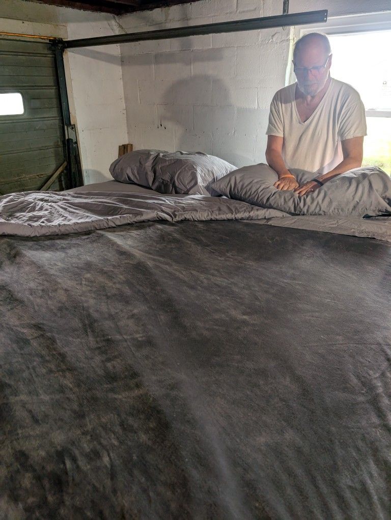 California King Size Tempur-Pedic Bed