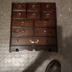 Small Chest Of Drawers (Jewelery Box)